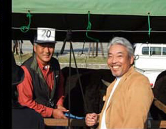 img:マルセ畜産 勢戸さんと